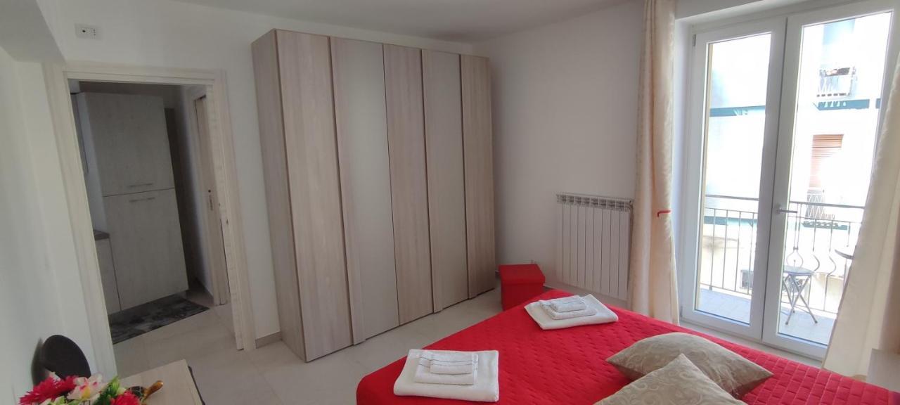 Casa Vacanze Dimora Monfalcone Монтескальозо Экстерьер фото